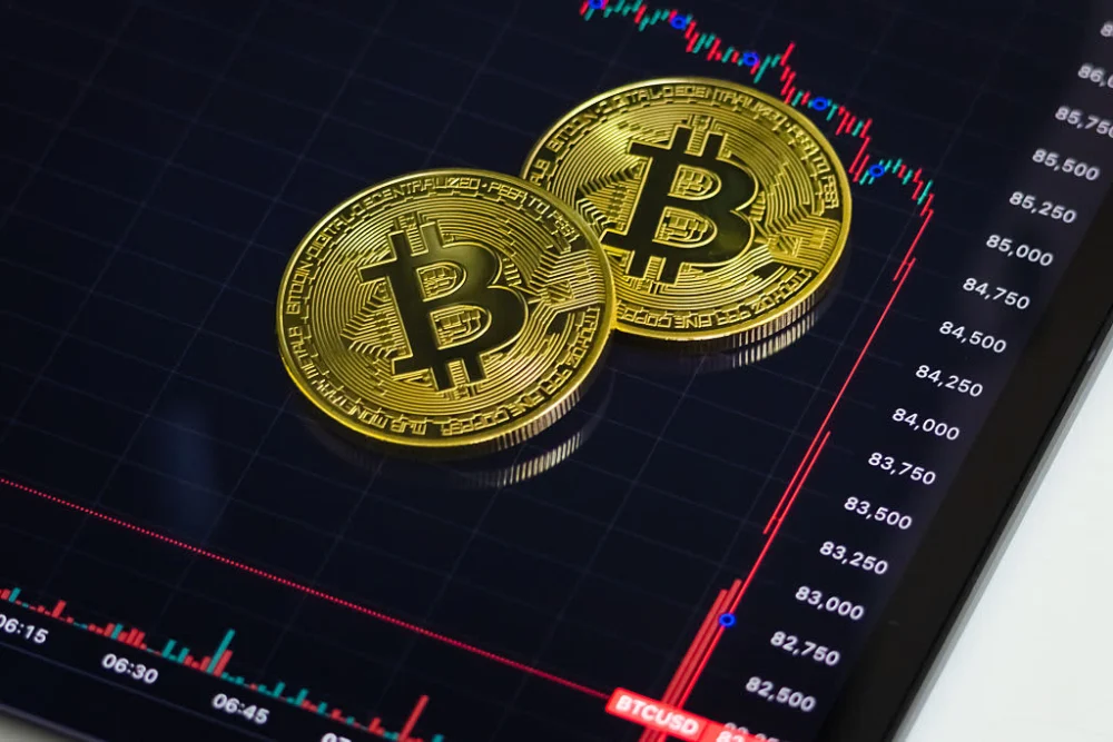 The Dark Side of Digital Gold: How the Nicholas AfterDark ETF Aims to Capture Bitcoin’s Overnight Premium