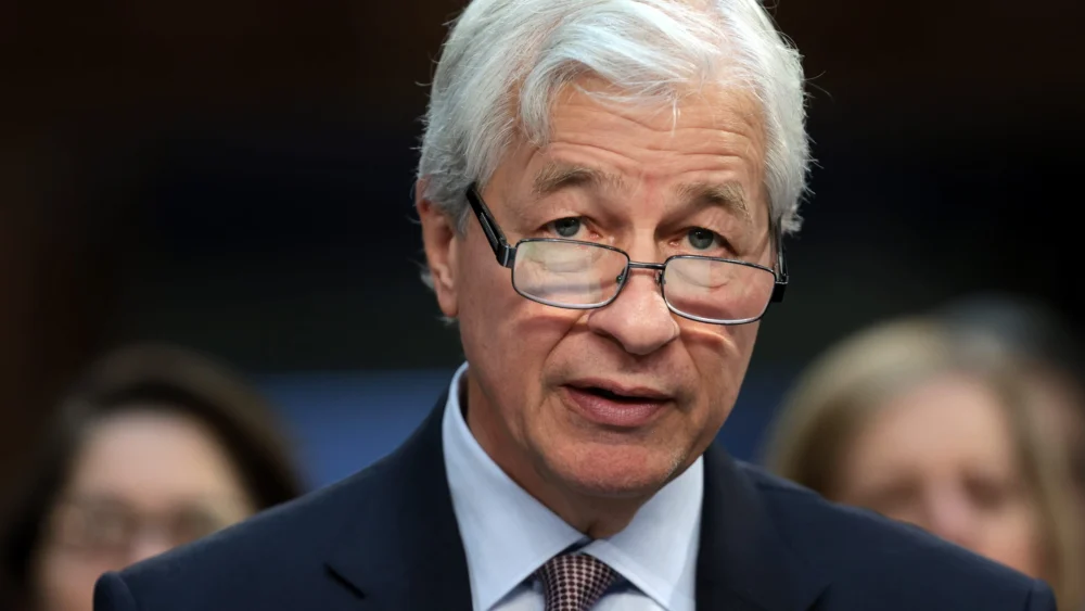 Erosion of Federal Reserve Autonomy: Jamie Dimon Cautions Against Political Interference and the Looming Threat of Resurgent Inflation.