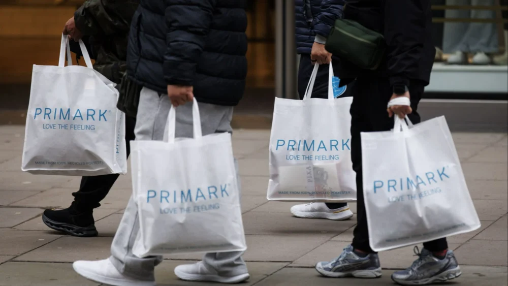Global Retail Volatility and the Value Proposition: Associated British Foods Navigates a Turbulent Outlook as Primark Sales Soften