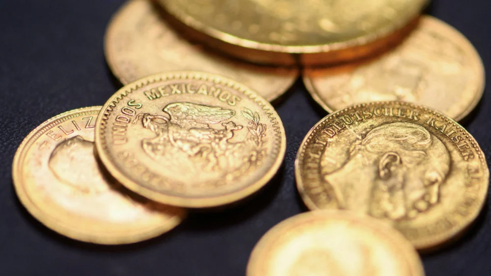 Gold’s Historic Surge to ,000: A New Era of Economic Uncertainty and Safe-Haven Dominance.