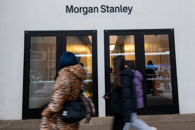 Morgan Stanley Solidifies Dominance as Wealth Management Engine Drives Record Performance and Investment Banking Rebounds.