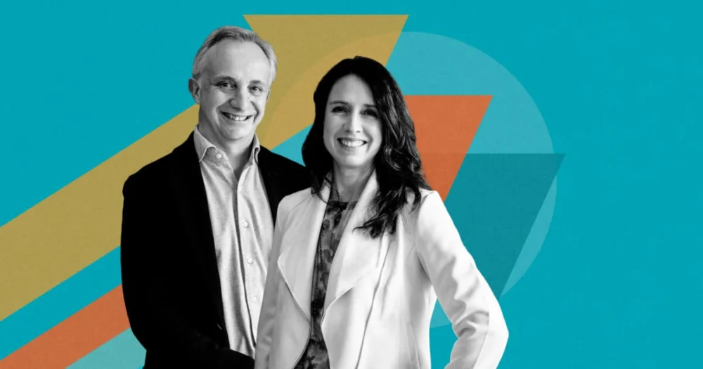 Unlocking Organizational Velocity: Empowering Teams Through Decentralized Leadership for Global Competitiveness.