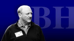 Berkshire Hathaway’s Growing War Chest: Greg Abel Signals Strategic Patience Rather Than a Retreat from Global Dealmaking