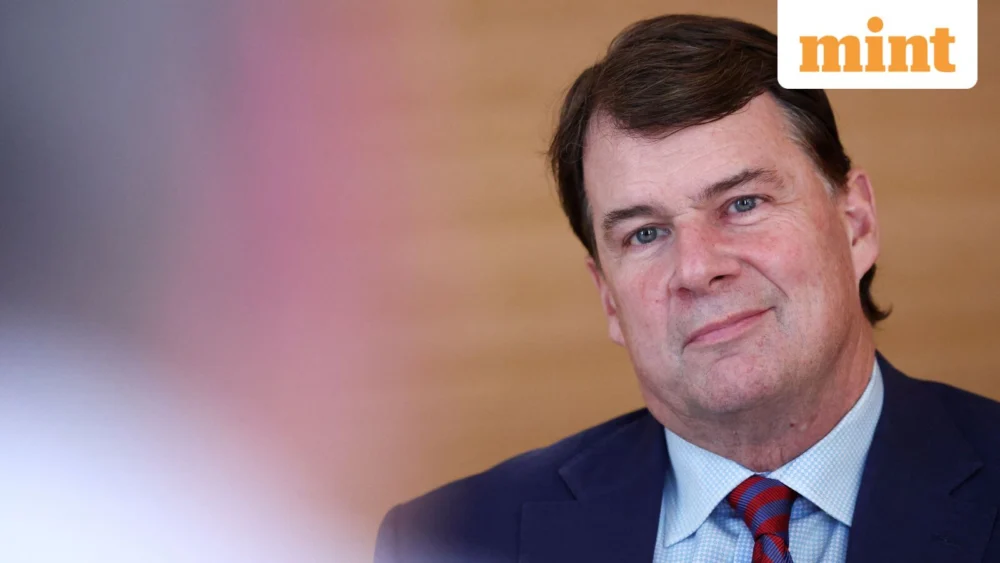 Detroit’s Dilemma: Ford Explores US-China Auto Partnerships Amidst Protectionist Winds