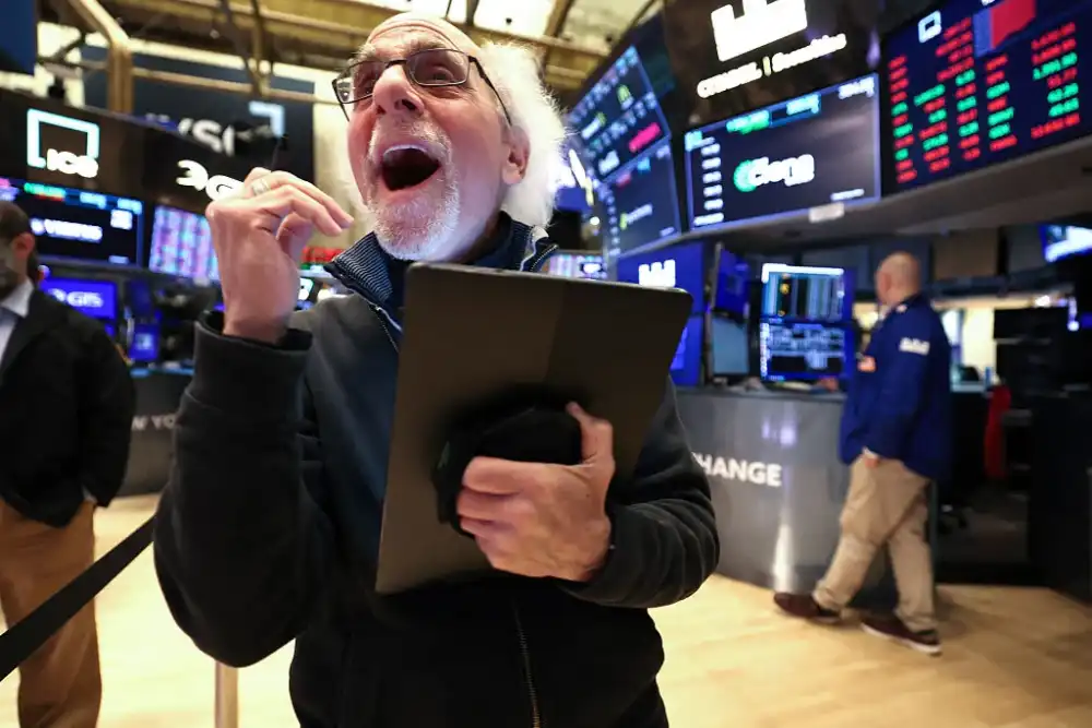 Resilience Amidst Volatility: Deciphering the Trio of Catalysts Behind Wall Street’s Recent Recovery