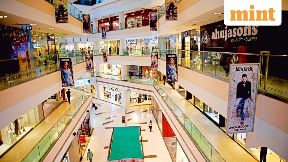 The Omnichannel Imperative: How Digital-Native Brands Are Reimagining Physical Retail Spaces