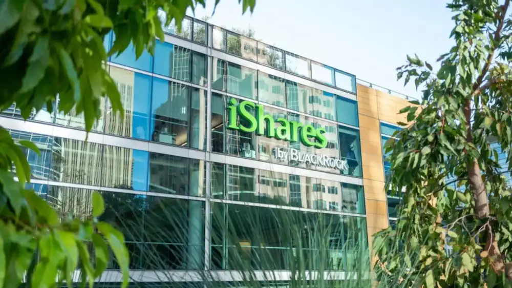 The Strategic Crossroads of Schroders: Navigating the Implications of Consolidation for the City of London.