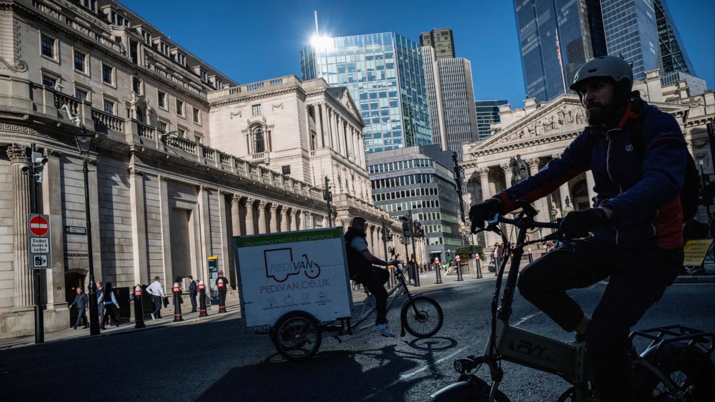 Geopolitical Volatility and the Sovereign Debt Dilemma: Why Middle East Tensions Are Weighing on UK Gilts