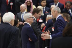 Global Corporate Titans Navigate Geopolitical Fractures to Reaffirm Commitment to the Chinese Market