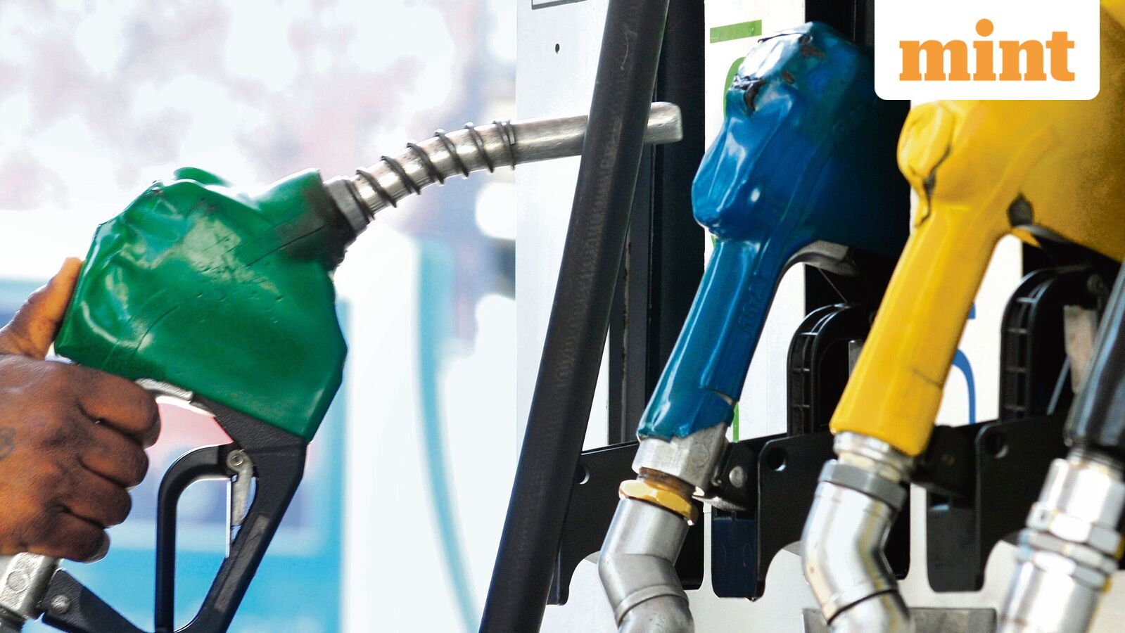 India’s Economic Tightrope: The Unsustainable Calculus of Shielding Consumers from Soaring Global Fuel Prices