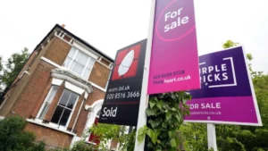 Monetary Tightening Takes Its Toll: UK Mortgage Approvals Sink to Two-Year Trough Amid High Interest Rates