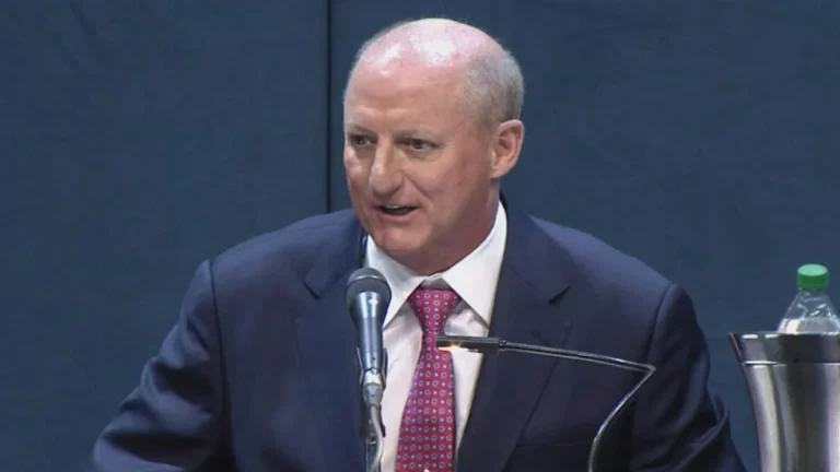 Navigating the Post-Buffett Era: Berkshire Hathaway Resumes Share Repurchases as CEO Greg Abel Signals Confidence with $15 Million Personal Stake