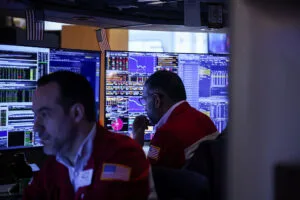 Navigating the Stagflationary Storm: Why Managed Futures Are Reclaiming Their Role as the Ultimate Portfolio Diversifier.