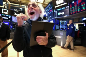 Resilience Reclaimed: The Triad of Economic Forces Fueling Wall Street’s Remarkable Recovery