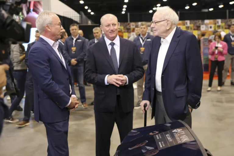 The Architectural Evolution of Berkshire Hathaway: Greg Abel and the Art of the Multi-Billion Dollar Succession.