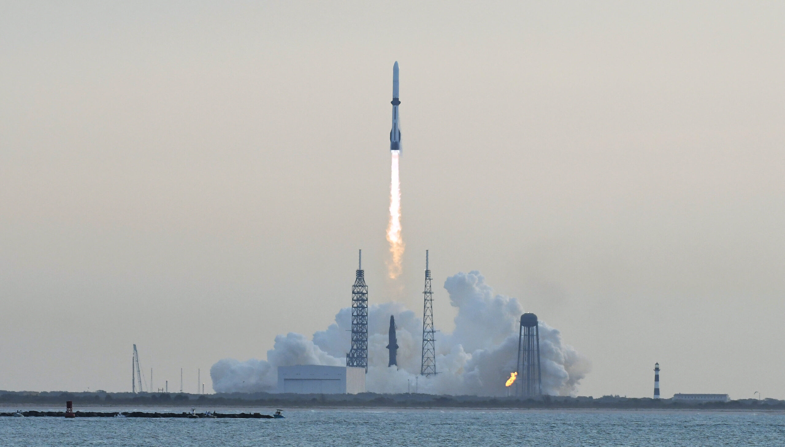 Blue Origin Orbital Misstep Sends AST SpaceMobile Shares Tumbling as Satellite Launch Challenges Intensify