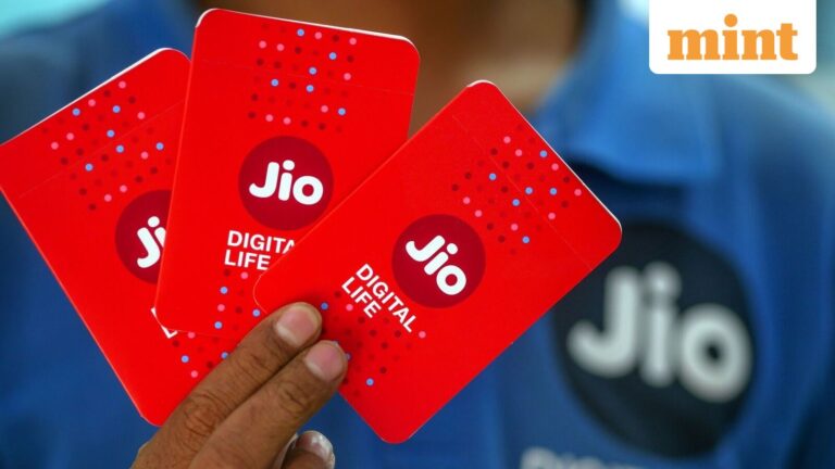 Jio Platforms Eyes Blockbuster IPO, Signalling a New Era for India’s Digital Market and Global Investor Interest.
