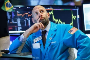 Beyond the Bitcoin Slump: Wall Street Embraces Hyperliquid as the New Frontier of Crypto ETFs