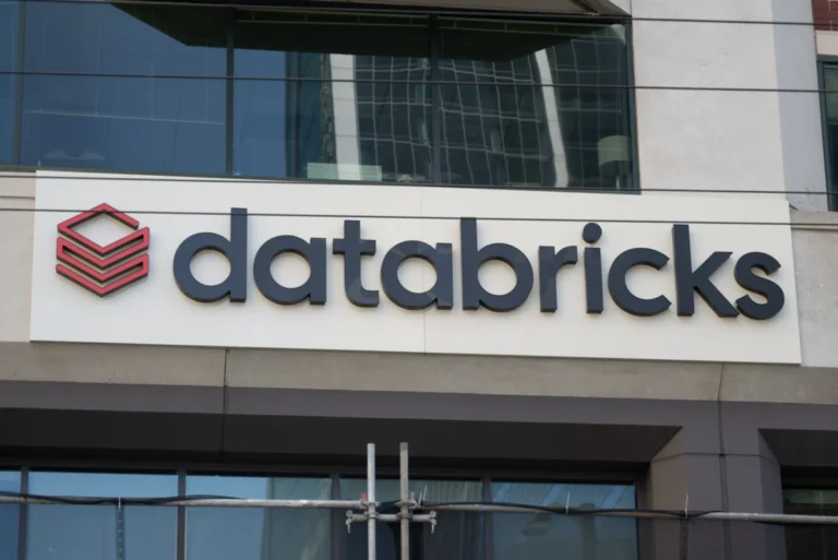 Clear Street Bridges the Private-Public Divide with Pre-IPO Access to Artificial Intelligence Titan Databricks