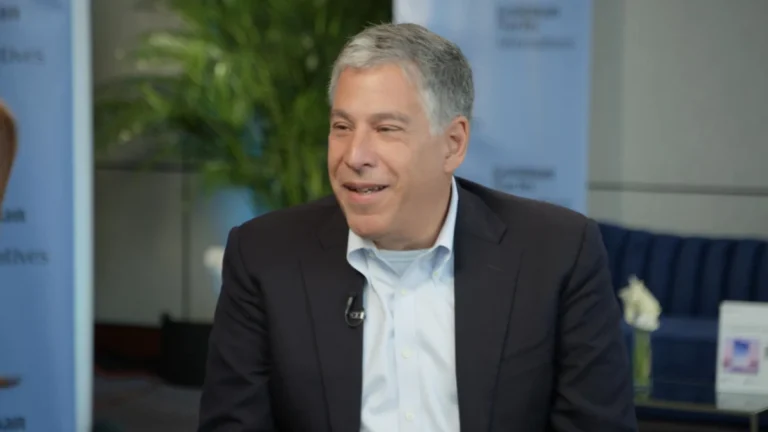 Goldman Sachs Secures Landmark  Billion Outsourcing Mandates from Verizon and Lockheed Martin Amid Shift Toward Institutional Fee Stability