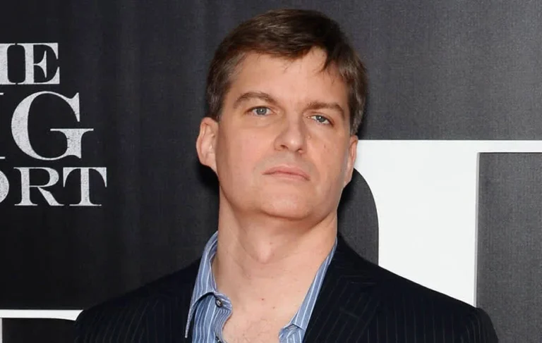 Echoes of 1987: Why Michael Burry is Betting Against the Artificial Intelligence Bull Run