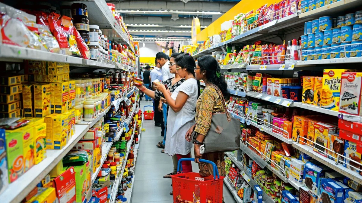 India’s FMCG Giants Navigate a Tightrope of Inflation and Resilient Demand