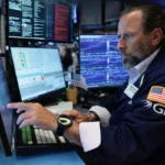Wall Street Sentiments Shift as Prediction Markets Forecast a Historic Surge Toward the 8,000 Mark for the S&P 500.
